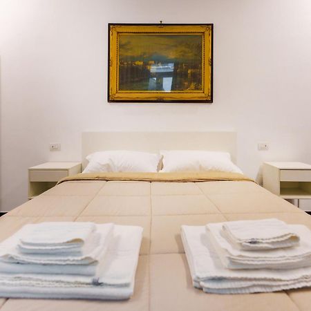 Appartement Sasù by Dimorra à Naples Extérieur photo